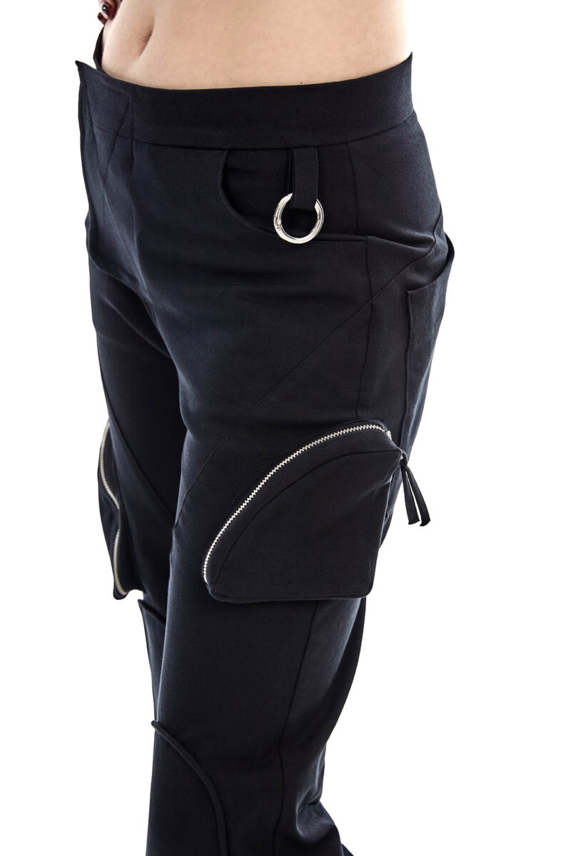Circe Low Rise Y2K Cargo Pants - Image 11