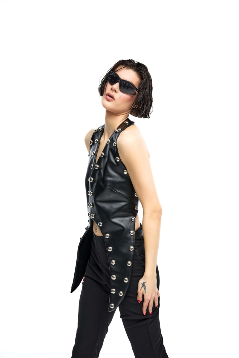 Medusa Top in Black - Image 2