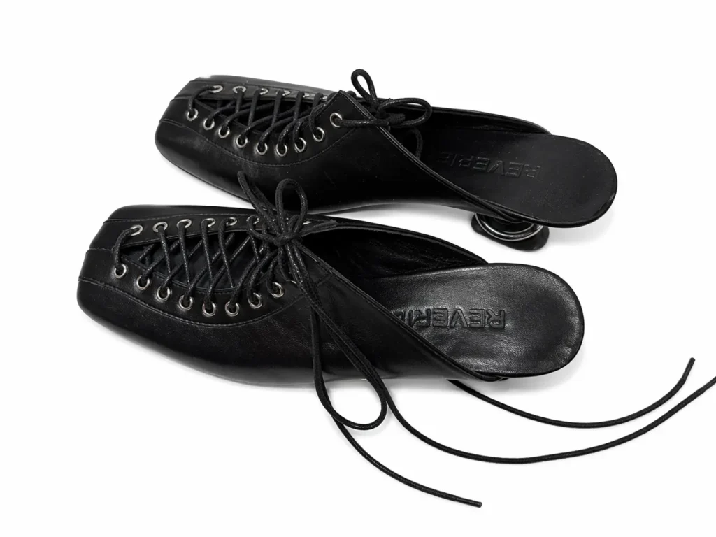 Silence Mule Lace — Tension