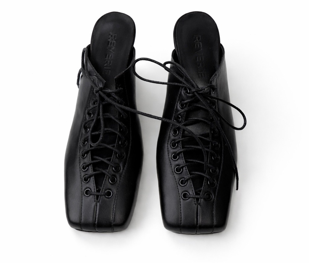 Silence Lace Mule