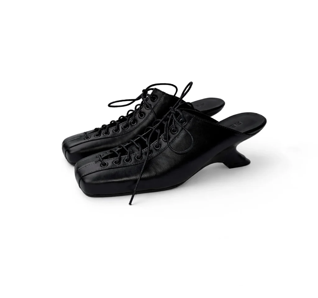 Silence Lace Mule