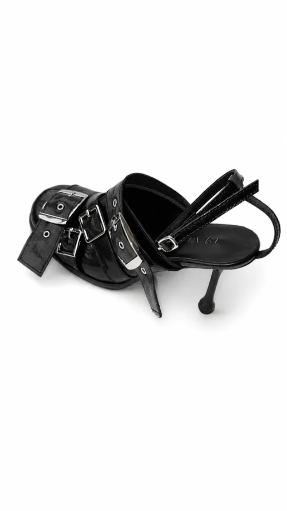 Silence Buckle Heel