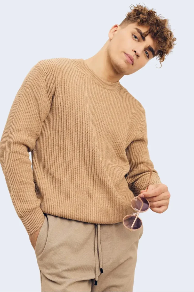 Trophy Sweater - Image 1